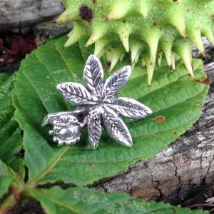 Horse Chestnut Leaf - Emma Keating Jewellery