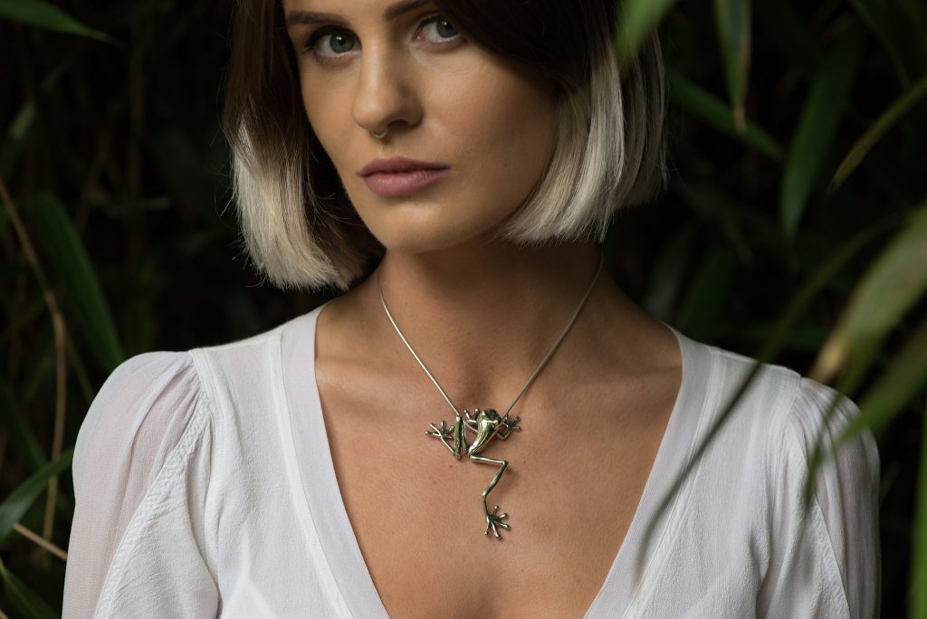 Tree Frog Pendant L - Emma Keating Jewellery CW2