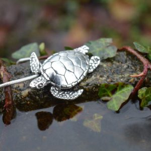 Green Sea Turtle Pendant (small) - Emma Keating Jewellery
