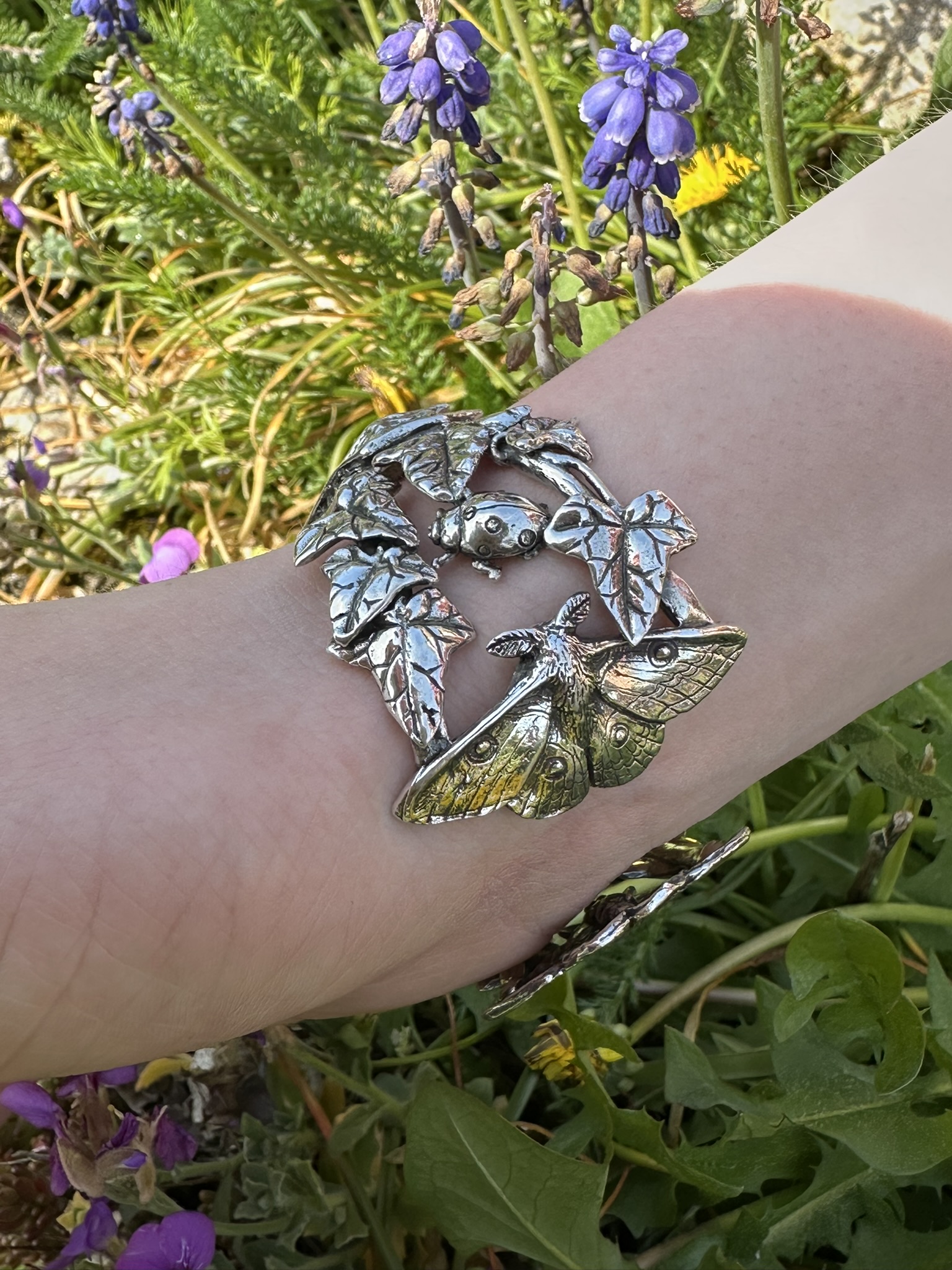 Pipistrelle Bat Cuff - Image 10